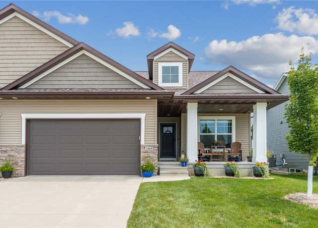 Property at 2465 Bluegrass St, Marion, IA 52302, 4 beds, 3 baths