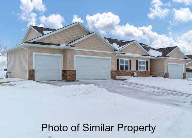 Property at 2935 Clubhouse Dr, Marion, IA 52302, 3 beds, 3 baths