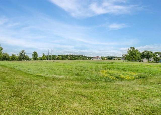 Property at 1688 Timberlake Run, Cedar Rapids, IA 52403
