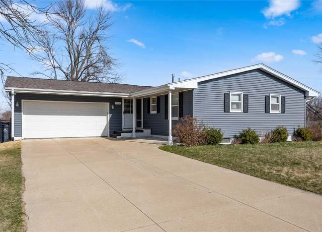 Property at 320 Hampden Dr NE, Cedar Rapids, IA 52402, 3 beds, 1.5 baths