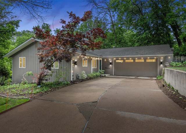 Property at 2020 Cottage Glen Rd SE, Cedar Rapids, IA 52403, 3 beds, 3.5 baths
