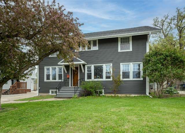 Property at 394 25th St SE, Cedar Rapids, IA 52403, 3 beds, 1.5 baths