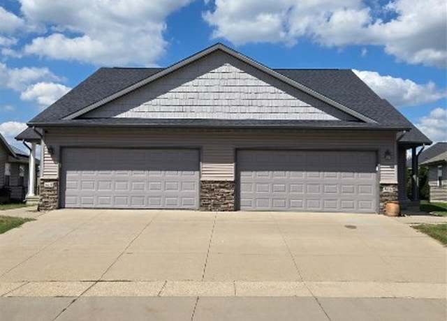 Property at 5616 Dostal Dr SW, Cedar Rapids, IA 52404, 2 beds, 2 baths