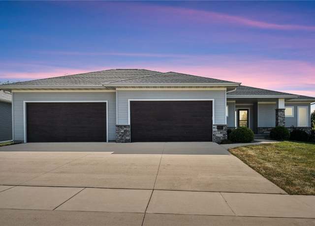 Property at 6127 Rapids Ridge Rd NE, Cedar Rapids, IA 52411, 4 beds, 3 baths