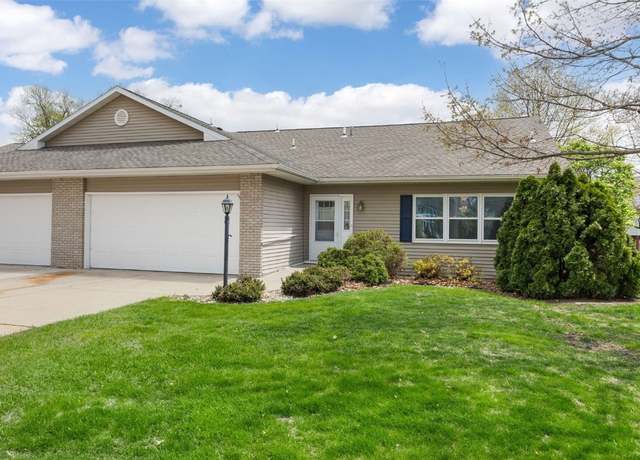 Property at 414 Second Avenue Ave SW Unit A, Mt Vernon, IA 52314, 4 beds, 1.5 baths