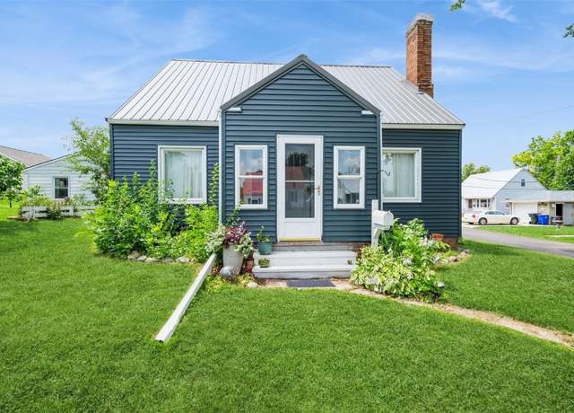 Property at 2000 Hamilton St SW, Cedar Rapids, IA 52404, 3 beds, 1 bath
