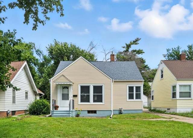 Property at 306 21st St NE, Cedar Rapids, IA 52402, 3 beds, 1 bath