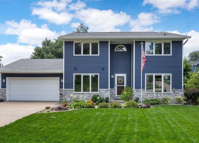 Property at 1613 Whitters Way NW, Cedar Rapids, IA 52405, 3 beds, 3.5 baths