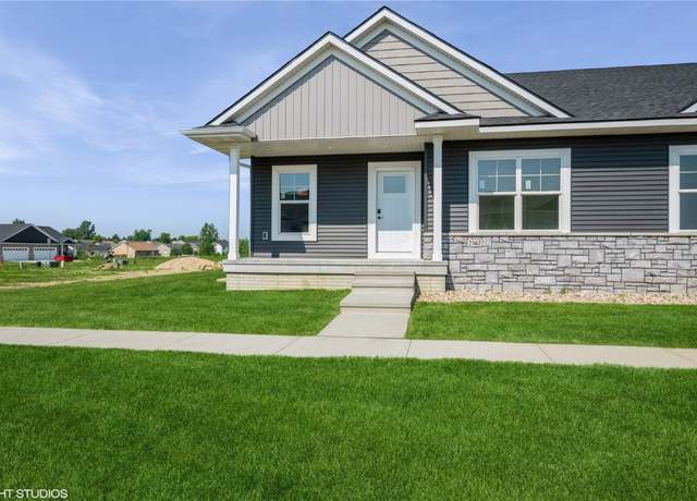 Property at 2362 Bluegrass St, Marion, IA 52302, 3 beds, 3 baths