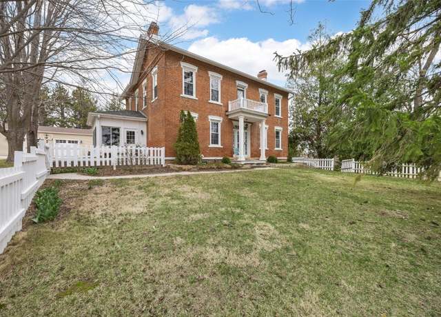 Property at 321 Light Road Rd, Lisbon, IA 52253, 4 beds, 2 baths