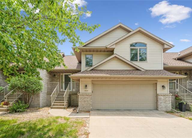 Property at 1037 Doubletree Ct NE, Cedar Rapids, IA 52402, 3 beds, 2 baths