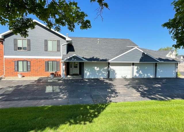 Property at 4505 Armar Dr SE #80, Cedar Rapids, IA 52403, 2 beds, 2 baths