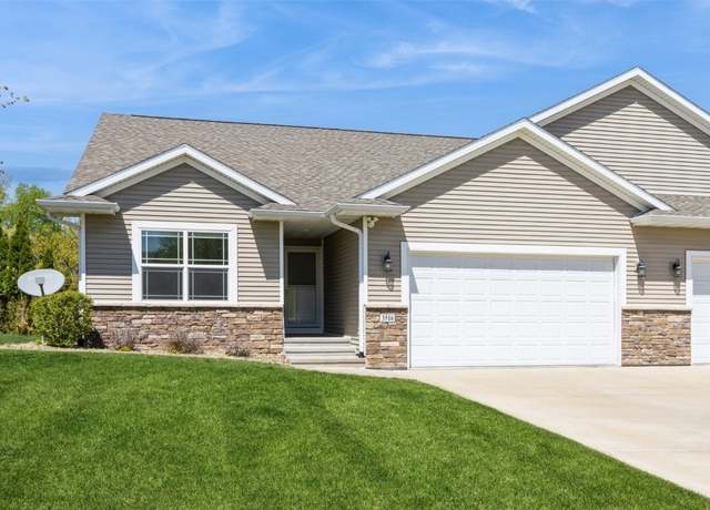 Property at 3516 Pioneer Ave Ave SE, Cedar Rapids, IA 52403, 3 beds, 3 baths
