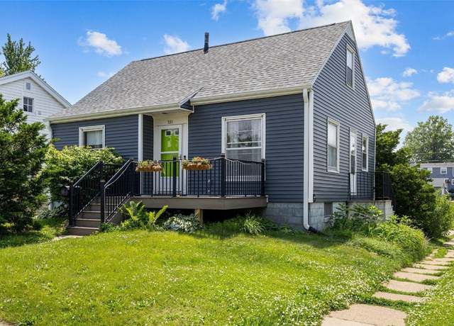 Property at 331 36th St NE, Cedar Rapids, IA 52402, 3 beds, 1 bath