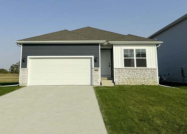 Property at 53 Pompas Dr SW, Cedar Rapids, IA 52404, 4 beds, 2 baths