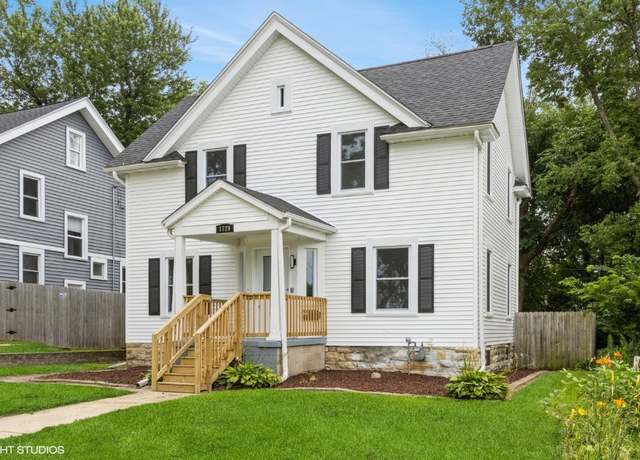 Property at 1729 D Ave NE, Cedar Rapids, IA 52402, 3 beds, 1.5 baths