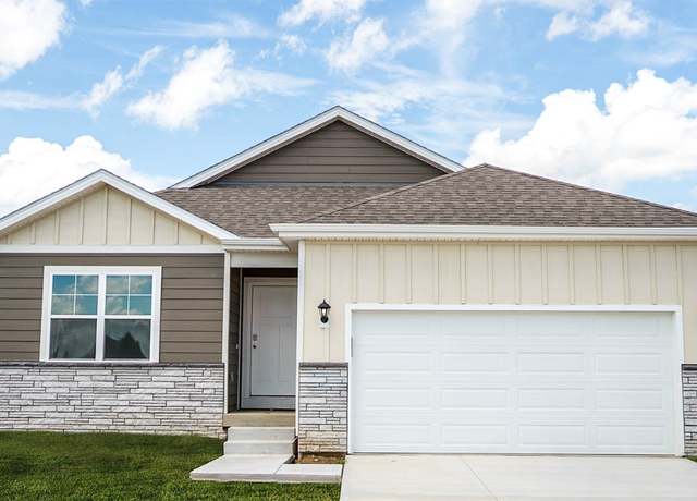 Property at 708 Maddie Ln, Tiffin, IA 52340, 4 beds, 3 baths