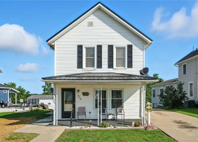 Property at 313 1st Ave E, Cascade, IA 52033, 3 beds, 1 bath