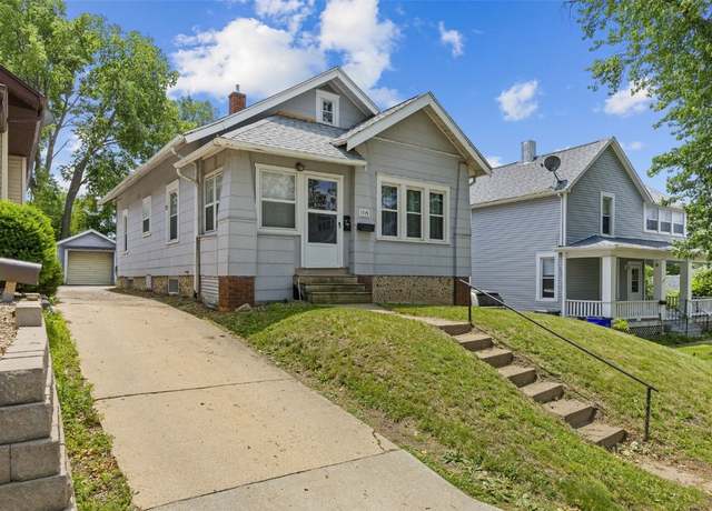Property at 1915 Higley Ave SE, Cedar Rapids, IA 52403, 2 beds, 1 bath