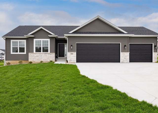 Property at 6916 Rock Wood Dr SW, Cedar Rapids, IA 52404, 3 beds, 2 baths