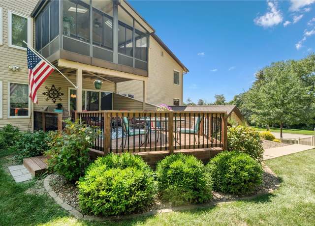 Property at 1556 Matterhorn Dr NE, Cedar Rapids, IA 52402, 2 beds, 2 baths