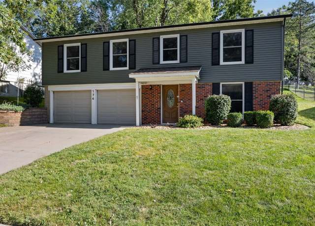 Property at 174 Chatham Rd NE, Cedar Rapids, IA 52402, 3 beds, 1.5 baths
