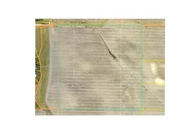 Property at 39.69 Acres M/l N Center Point Rd, Robins, IA 52328