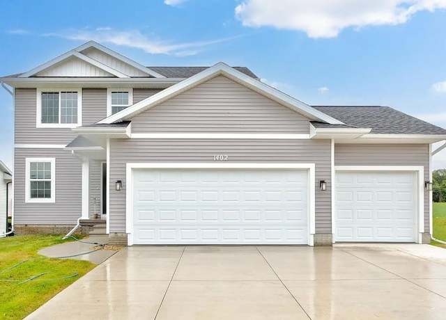 Property at 1402 Beringer Ct NE, Cedar Rapids, IA 52402, 3 beds, 2.5 baths