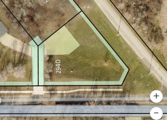 Property at 2940 Otis Ave SE, Cedar Rapids, IA 52403