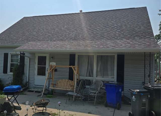 Property at 651 40th St SE, Cedar Rapids, IA 52403, 4 beds, 1.5 baths