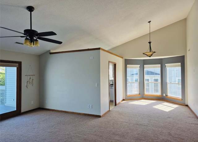 Property at 3260 Willowridge Rd Rd Unit D, Marion, IA 52302, 2 beds, 2 baths