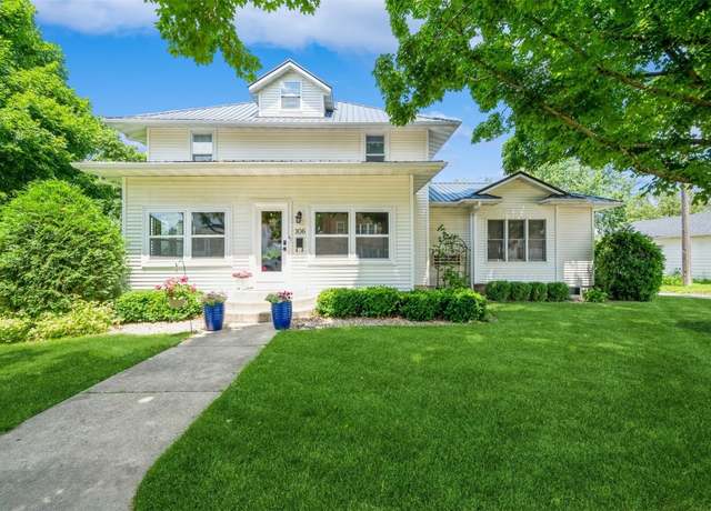Property at 106 Prospect St NW, Blairstown, IA 52209, 4 beds