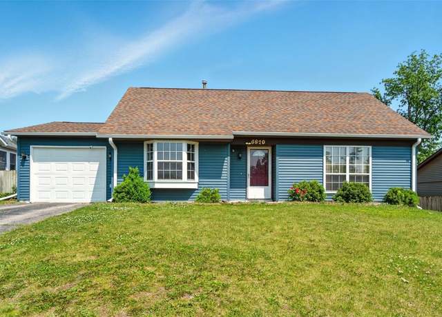 Property at 6820 Boxwood Ln NE, Cedar Rapids, IA 52402, 3 beds, 1.5 baths