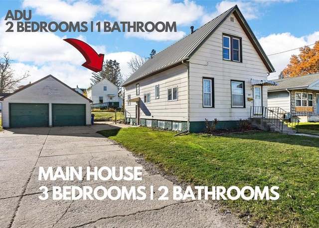 Property at 263 Wilson Ave SW, Cedar Rapids, IA 52404, 5 beds, 3 baths