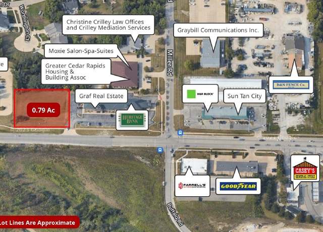 Property at 2252 Blairs Ferry Rd, Hiawatha, IA 52233