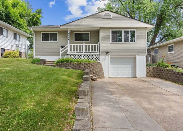 Property at 1514 14th Ave SW, Cedar Rapids, IA 52404, 3 beds, 1 bath