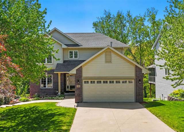 Property at 100 E Dovetail Dr, Coralville, IA 52241, 4 beds, 3.5 baths