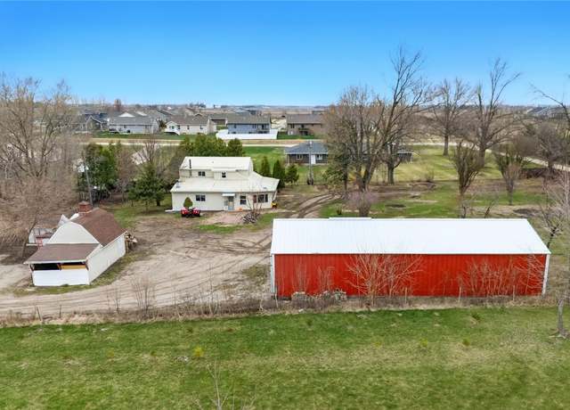 Property at 5503 Smithland Dr, Marion, IA 52302, 3 beds, 1 bath