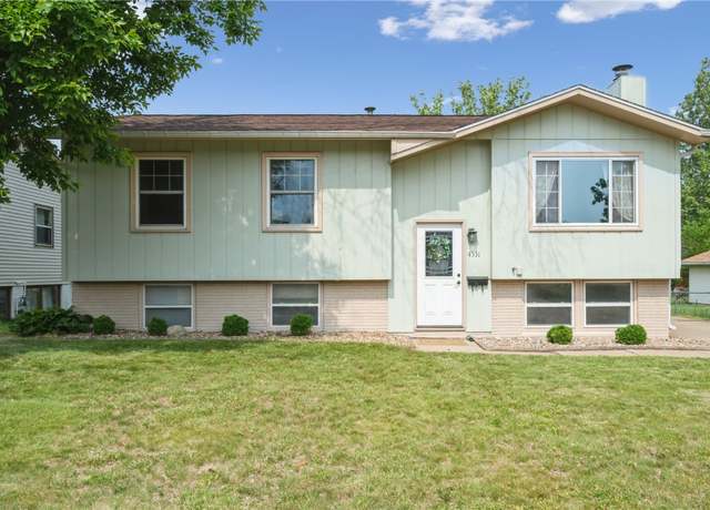 Property at 4531 Sugar Pine Dr NE, Cedar Rapids, IA 52402, 4 beds, 2 baths