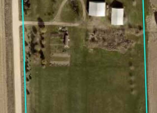 Property at 18437 120th St, Anamosa, IA 52205, 4 beds, 2 baths