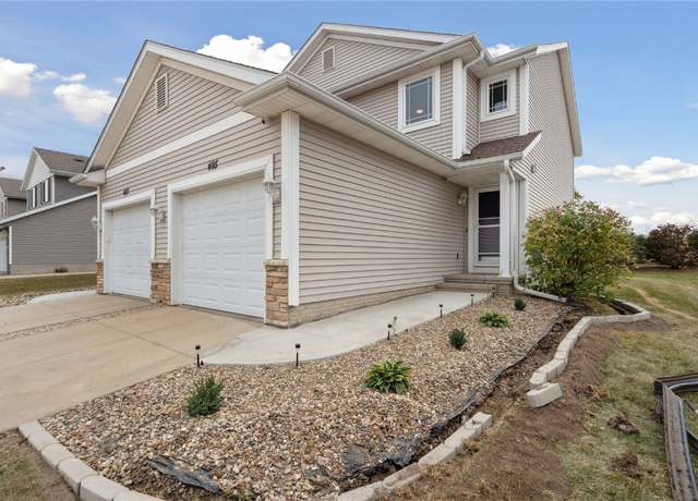 Property at 495 Bent Creek Dr Dr, Marion, IA 52302, 2 beds, 1.5 baths