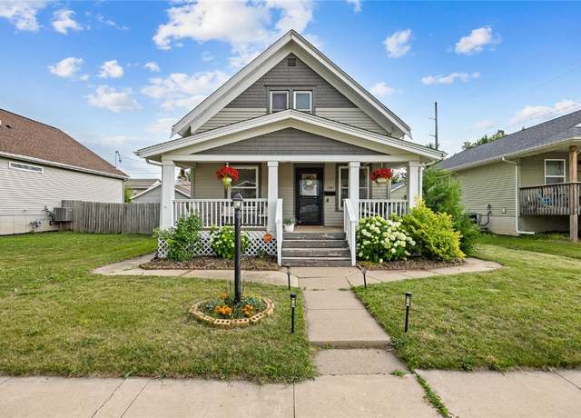 Property at 1307 8th St NW, Cedar Rapids, IA 52405, 5 beds, 2 baths