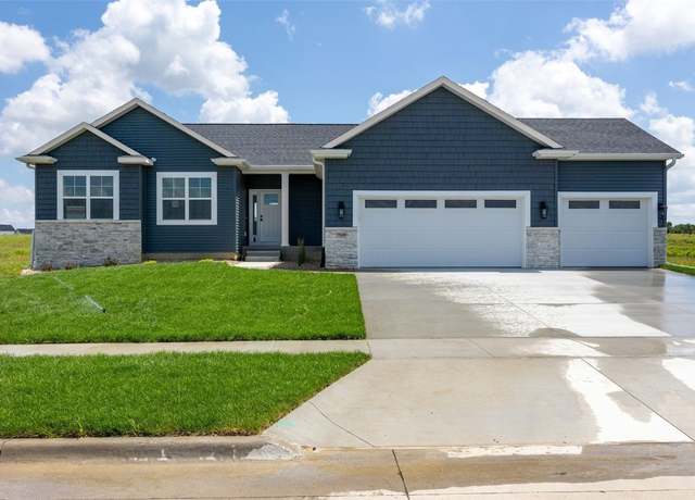 Property at 7509 Country Ridge Dr NW, Cedar Rapids, IA 52405, 4 beds, 2 baths