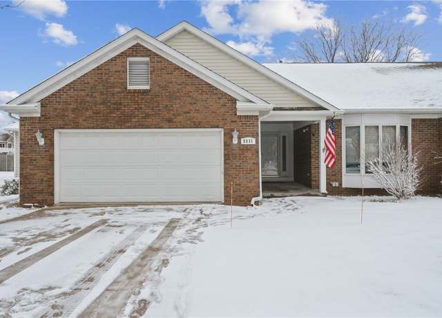 Property at 3915 Belden Ct NE, Cedar Rapids, IA 52402, 4 beds, 3.5 baths