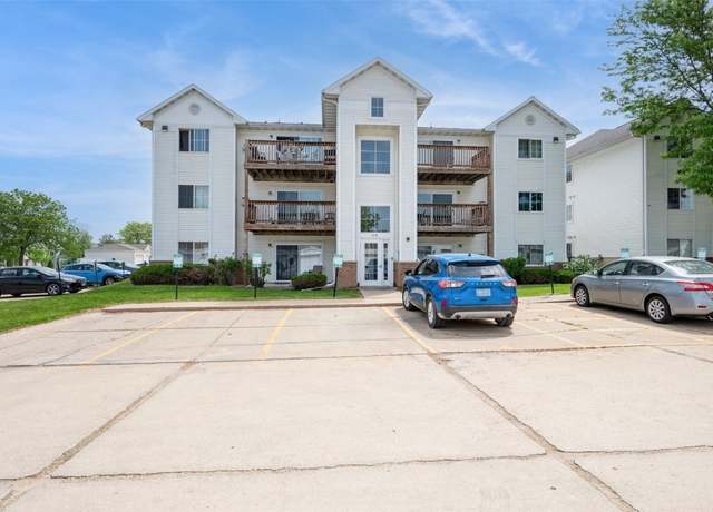 Property at 4611 1st Ave SW Unit #1 Ave, Cedar Rapids, IA 52404, 2 beds, 1 bath