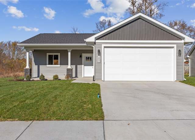 Property at 2052 Whispering Meadow Dr, Iowa City, IA 52240, 3 beds, 2 baths