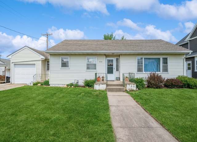 Property at 404 3rd St, Keystone, IA 52249, 2 beds, 1.5 baths