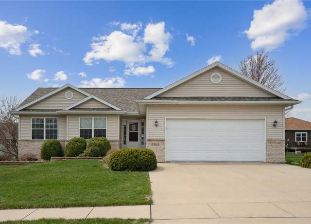Property at 1365 Tine Ln, North Liberty, IA 52317, 4 beds, 3 baths