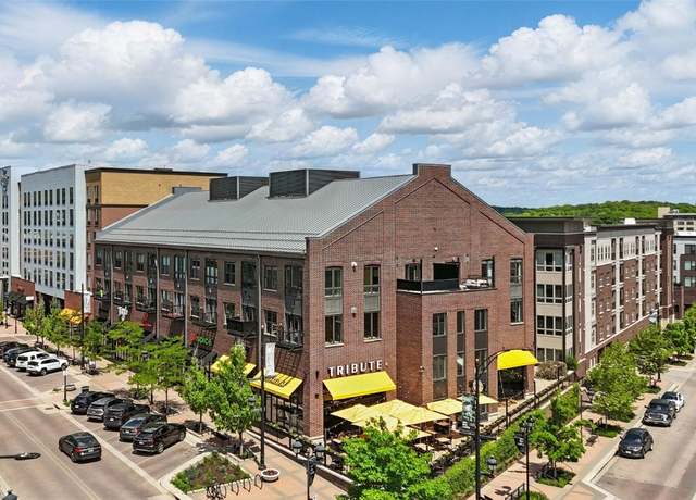 Property at 901 E 2nd Ave #212, Coralville, IA 52241, 2 beds, 2.5 baths