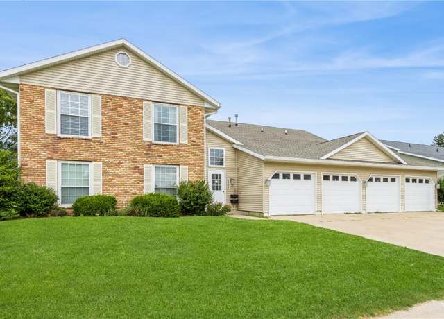 Property at 6204 Greenbriar Ln Ln SW Unit D, Cedar Rapids, IA 52404, 2 beds, 1 bath